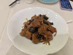 -梅龙镇酒家(南京西路总店)