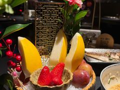 -蟹犇前•帝王蟹雪蟹(陆家嘴店)