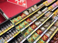 -家乐福(川沙店)