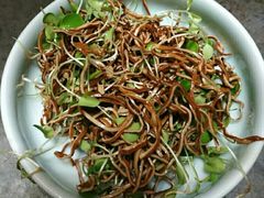-辣尚瘾·烤鱼·新川菜(交大直营店)