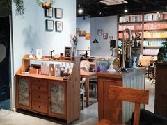 大堂-房角石咖啡与书(吉大南校店)