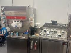 -DQ·蛋糕·冰淇淋(五棵松万达店)