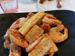 -港丽餐厅(高德置地店)