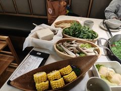 -左庭右院鲜牛肉火锅(浦江欢乐颂店)