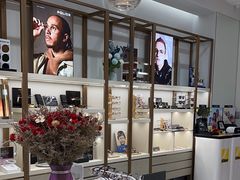-无界眼镜MaxLess(南翔印象城店)