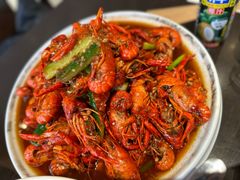 -川流不息·地道川菜·小龙虾(松东路店)