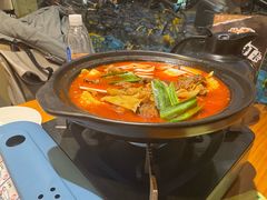 襄阳砂锅牛三鲜-莲餐厅·湖北菜·潜江小龙虾店(愚园路店)