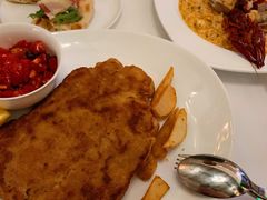 -卡佩罗意大利餐厅及酒吧Al Cappello Trattoria