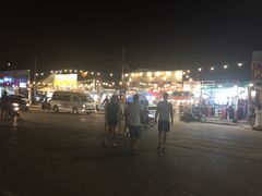 -马林夜市