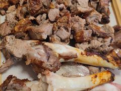 -土灶台东北大块肉烧烤(风景城邦店)