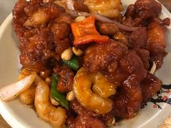 椒香虾仁爆鸡球-陈傻子餐厅(世纪都会店)