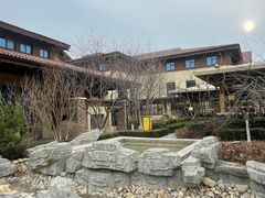 -大连金石滩绿发温泉假日酒店