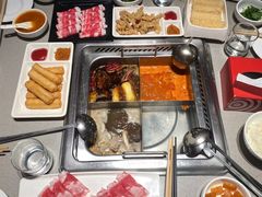 -海底捞火锅(宝龙广场夜宵主题店)