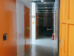 -安东易迷你仓自助寄存仓库(淞虹路店)