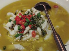 -川流不息·地道川菜·小龙虾(松东路店)