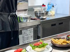 -龙治汉堡(中华城店)