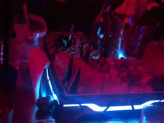 -简奥斯汀·赫本酒吧