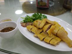 -口衣记鸡饭店