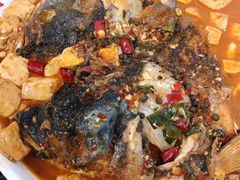 红烧鱼头-南京交通职业技术学院第四食堂