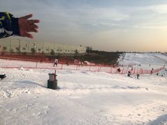 -华彬猛犸滑雪场