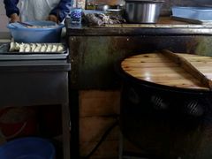 -黄阿姨锅贴大王(万航渡路店)