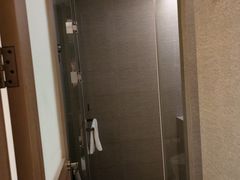 -上海外滩老码头亚朵酒店