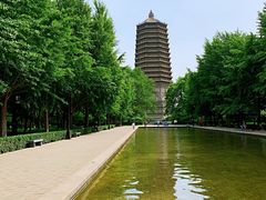 -玲珑塔公园