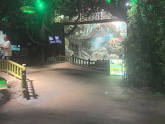 -泉城欧乐堡海洋极地世界