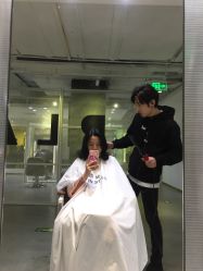 -AYO SALON