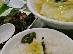 -老乡鸡(亳州路天庆大厦店)