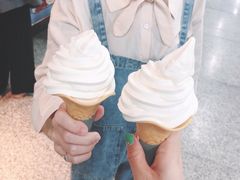 -奈雪的茶(湖滨银泰in77C区PRO店)