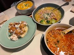 -港丽餐厅(高德置地店)