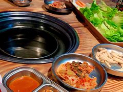 -青瓦炭韩潮烤肉(花园道店)