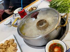 -朴小妹人参鸡汤火锅(长白山万达店)