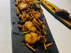 -荟廷·晶萃(陆家嘴尚悦湾店)