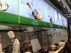 -费大厨辣椒炒肉(高铁吾悦广场店)