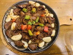 -老东镇啤酒屋海鲜加工·蒸汽海鲜·海鲜烧烤(台东店)