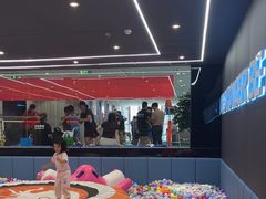 -小蓝鲸游泳培训基地(石景山店)