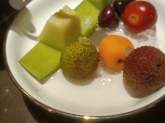 -海派悦庭·海胆烧麦·新融合菜(凯德广场店)