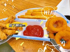 -汽车博物馆主题餐厅