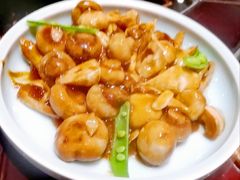 春笋烧口蘑-北平盛世·新京菜·北京烤鸭(劲松·双井店)