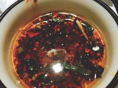 -两三事小郡肝串串香火锅(桂庙店)