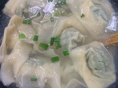 荠菜鲜肉馄饨-食惠里小笼包面馆(越秀店)