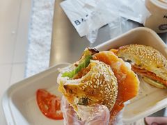 -HOLY BAGEL(苏河店)