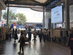 -广州白马服装市场