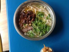 -花溪牛肉粉(八鸽岩店)