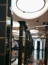 -八佰伴8008星级形象店