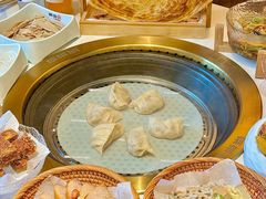 -锅当当铁锅炖烀饼王(长泰广场店)