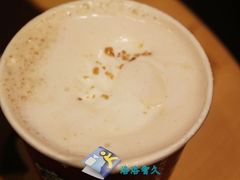 -星巴克臻选(上海中环广场2F店)
