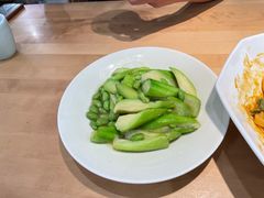 鲜毛豆仁烩丝瓜-丝路东方虾仁水饺(北京路二宫汇嘉店)